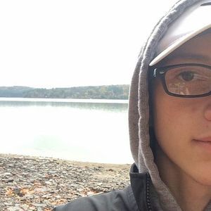 Meet your Posher, Bradley